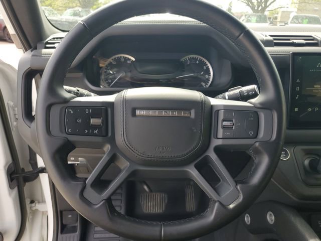 Certified 2023 Land Rover Defender 130 X-Dynamic SE AWD/4WD image 19