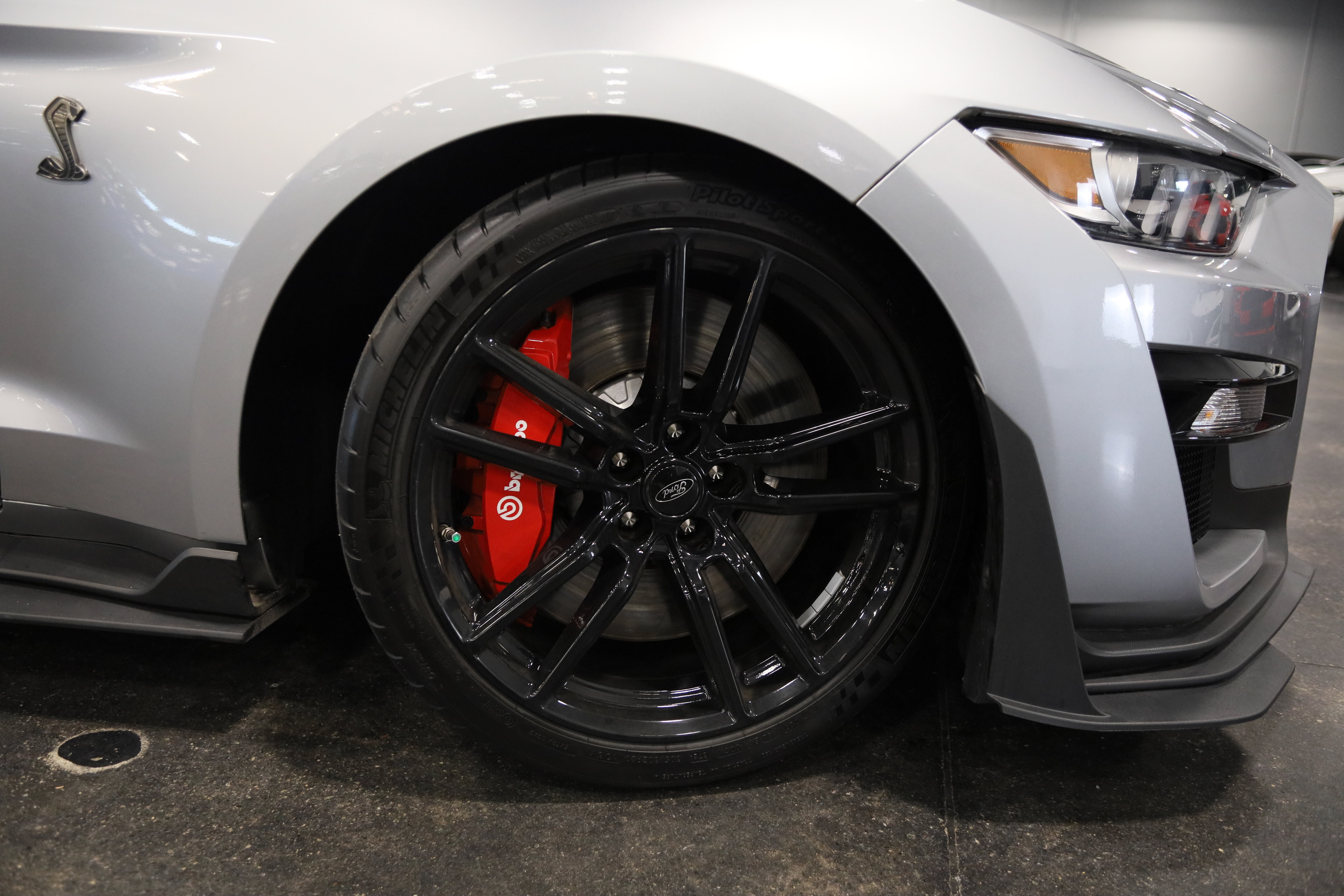 Used 2022 Ford Mustang Shelby GT500 w/ Technology Package RWD image 10
