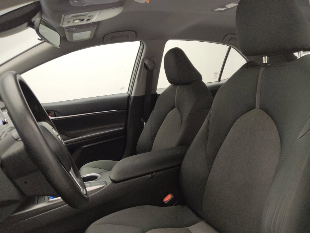 Used 2023 Toyota Camry LE FWD image 17