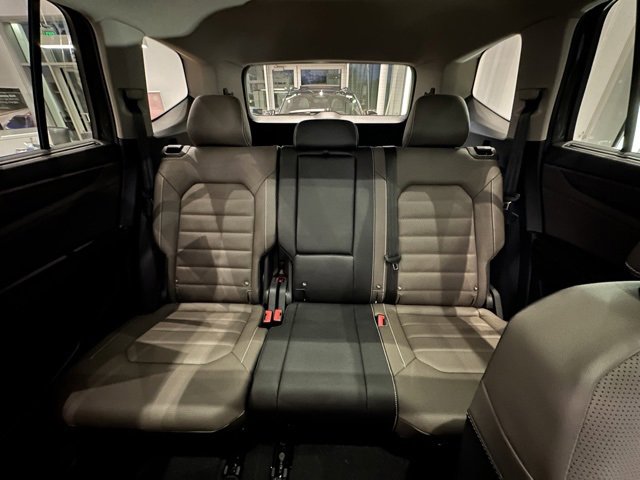 New 2026 Volkswagen Atlas SEL image 23