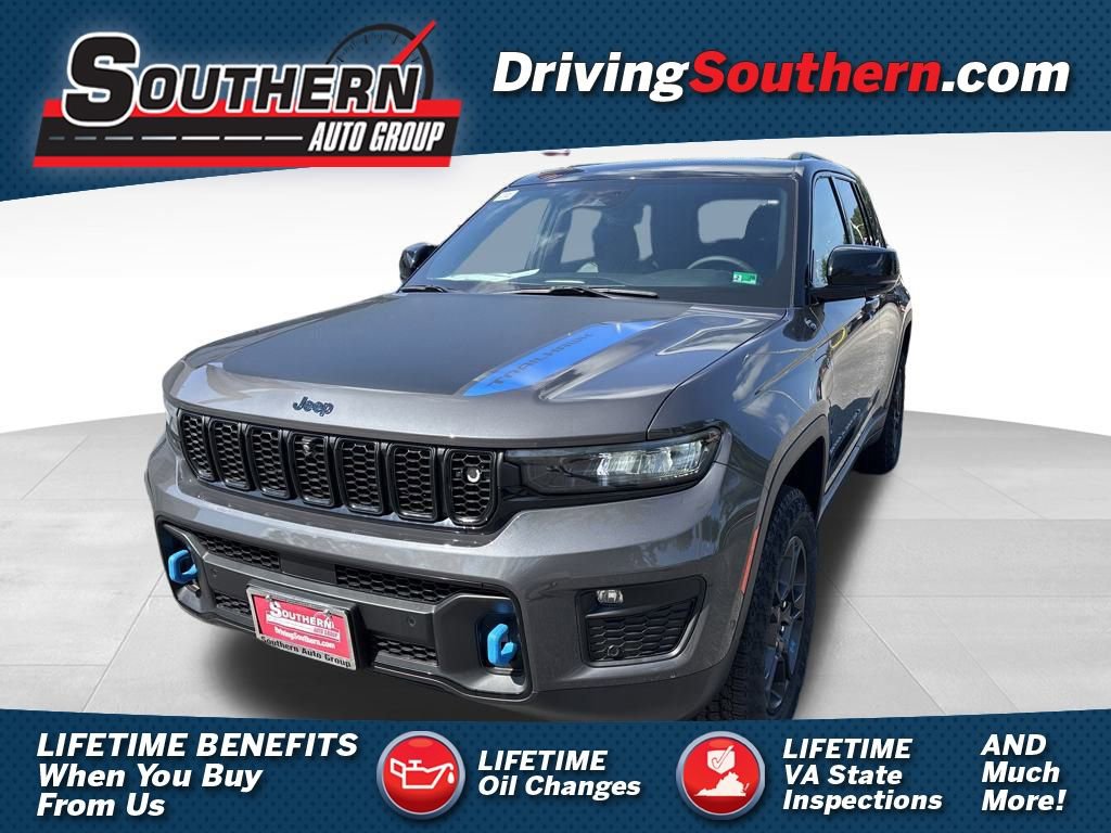 New 2024 Jeep Grand Cherokee Trailhawk w/ Advanced Protech Group II image 1