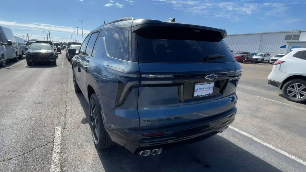New 2026 Chevrolet Traverse RS w/ LPO, Floor Liner Package image 8