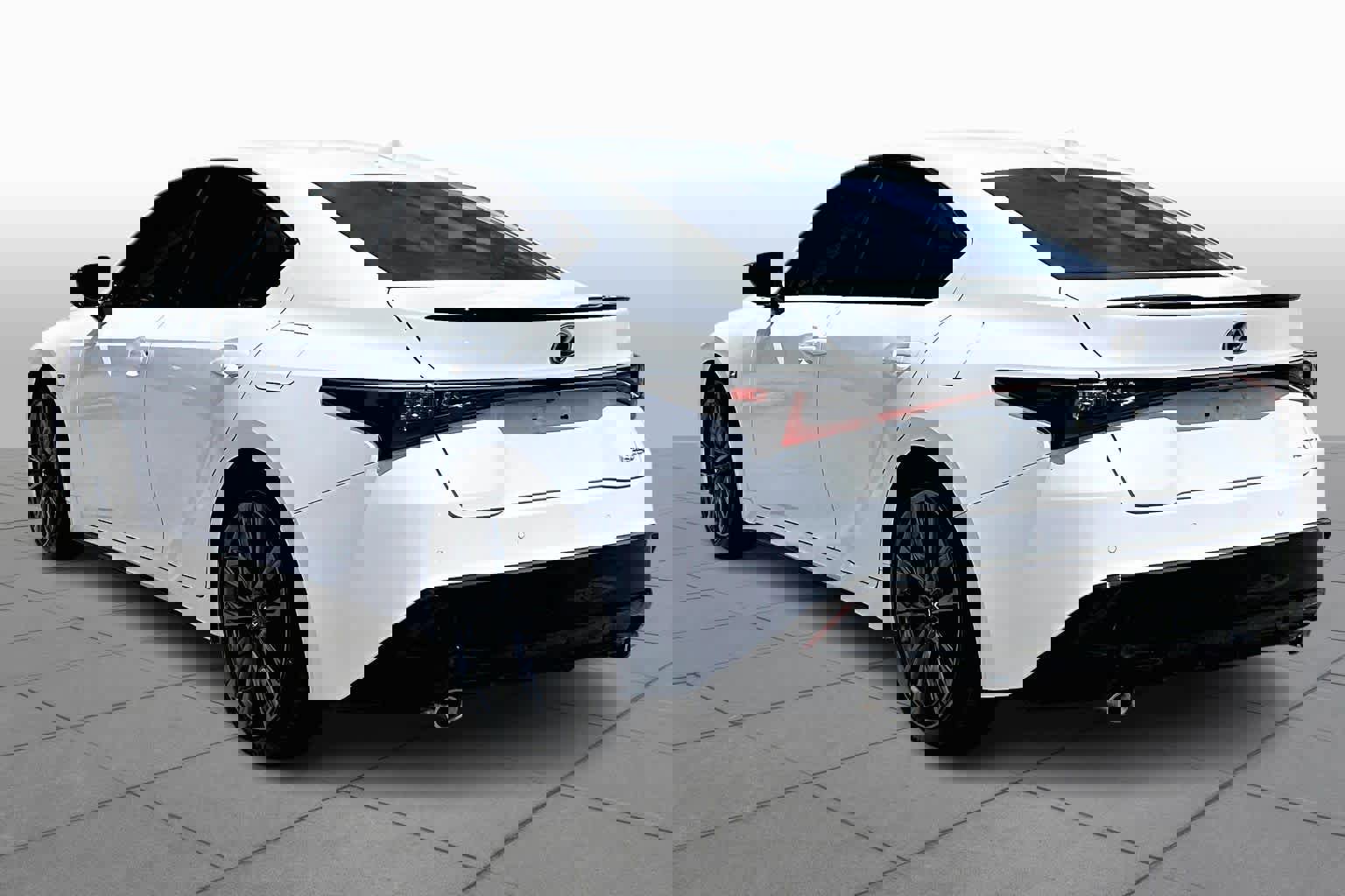 Used 2025 Lexus IS 350 F Sport w/ Navigation Package image 12