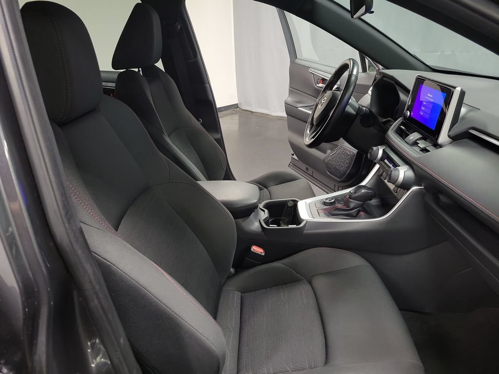 Used 2023 Toyota RAV4 SE AWD/4WD image 23