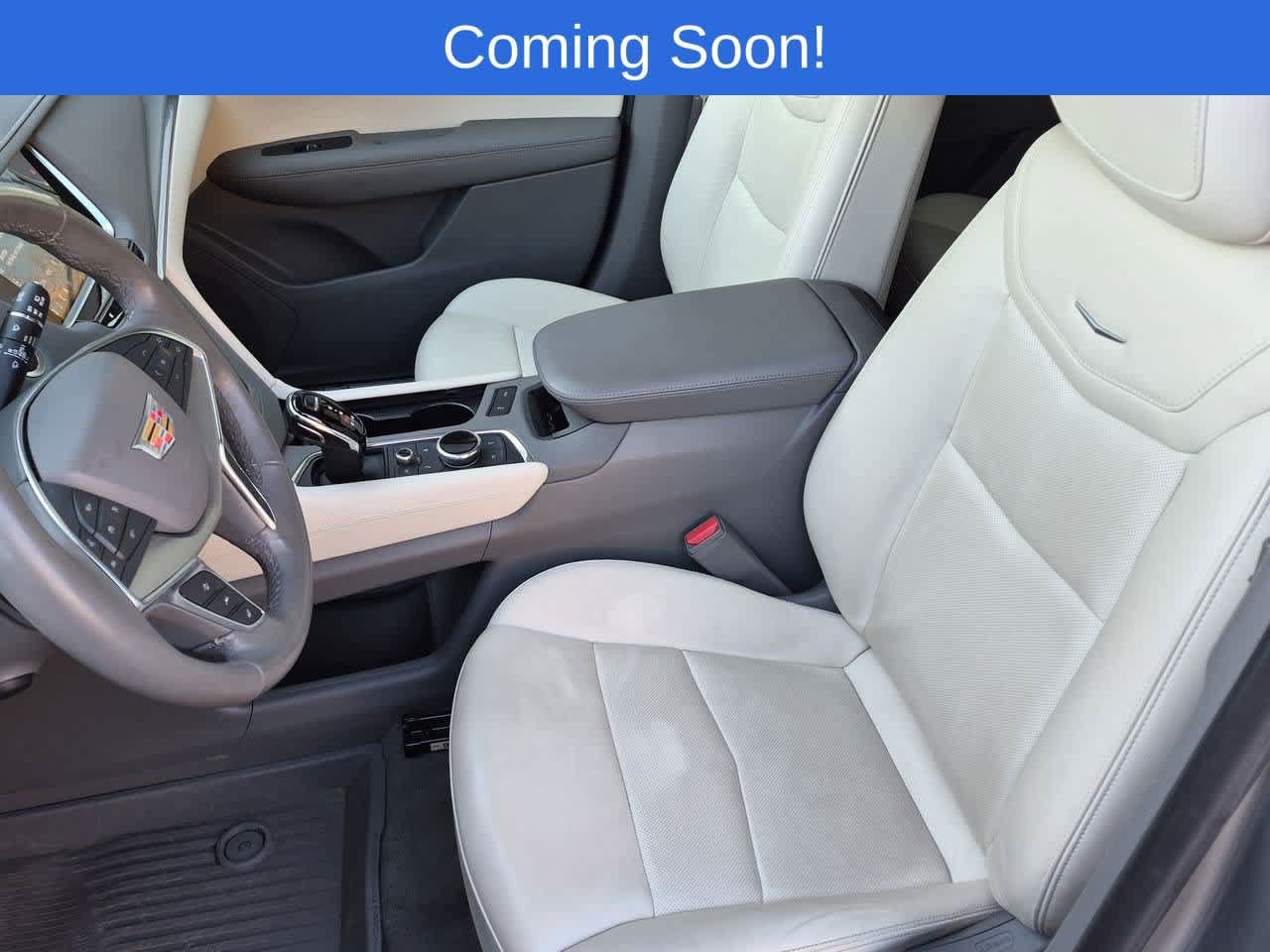 Used 2024 Cadillac XT5 Premium Luxury w/ LPO, Floor Liner Package AWD/4WD image 16