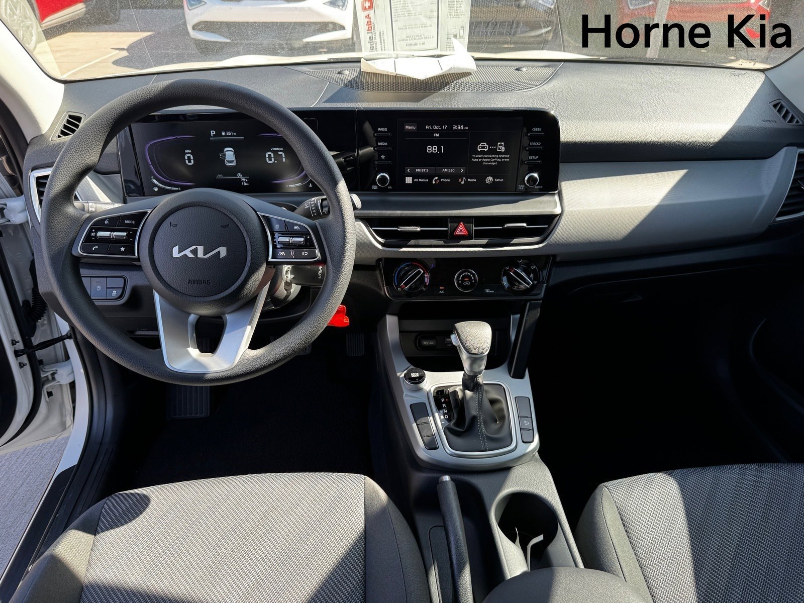 New 2026 Kia Seltos LX image 13