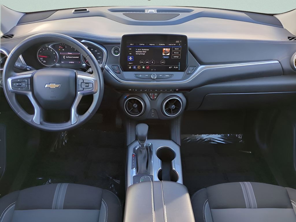 Used 2023 Chevrolet Blazer LT image 14