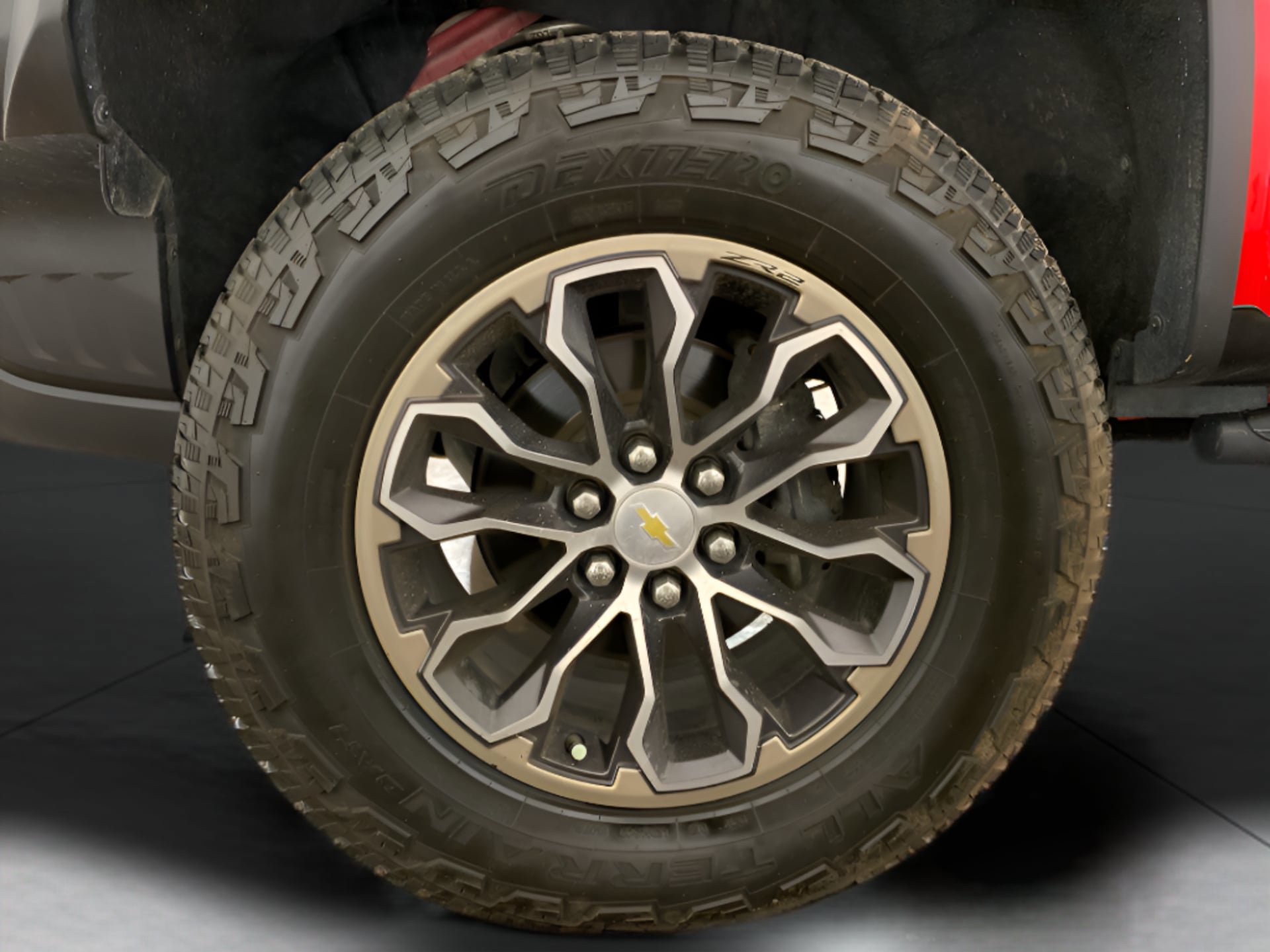 Used 2018 Chevrolet Colorado ZR2 image 9