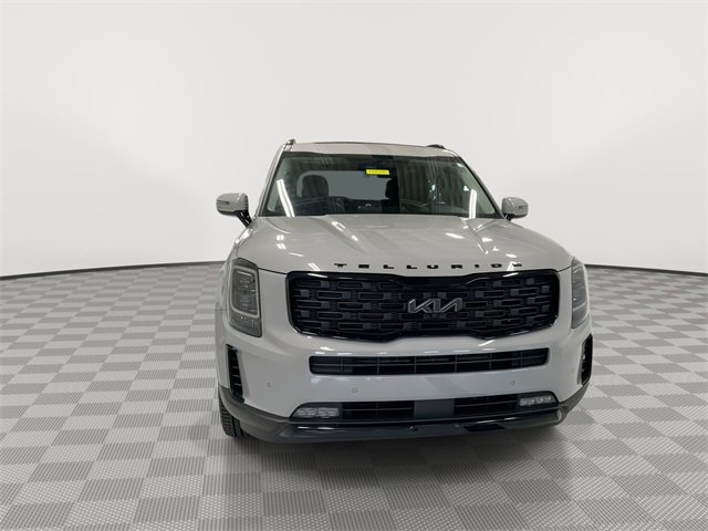 Used 2022 Kia Telluride SX w/ Nightfall Edition Package image 3