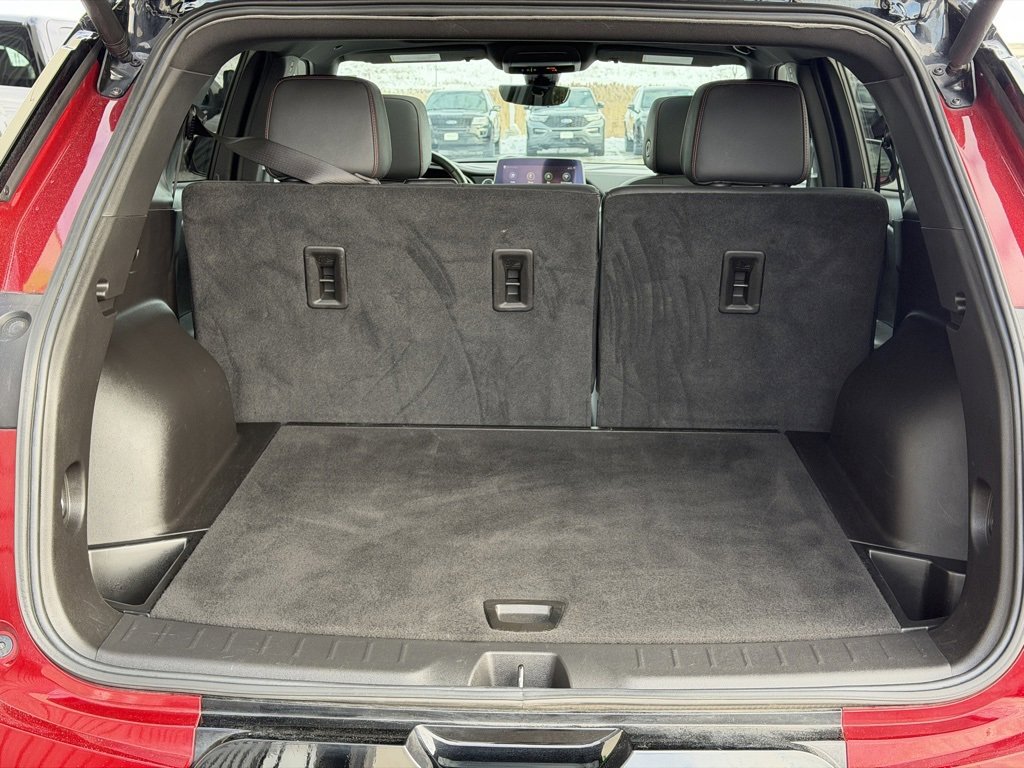 Used 2023 Chevrolet Blazer RS w/ Driver Confidence II Package image 9