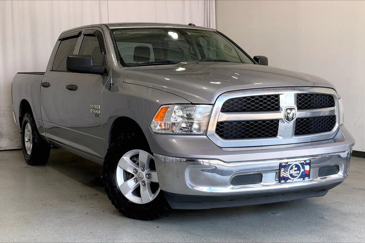 Used 2022 RAM 1500 Tradesman w/ Chrome Plus Package RWD image 34