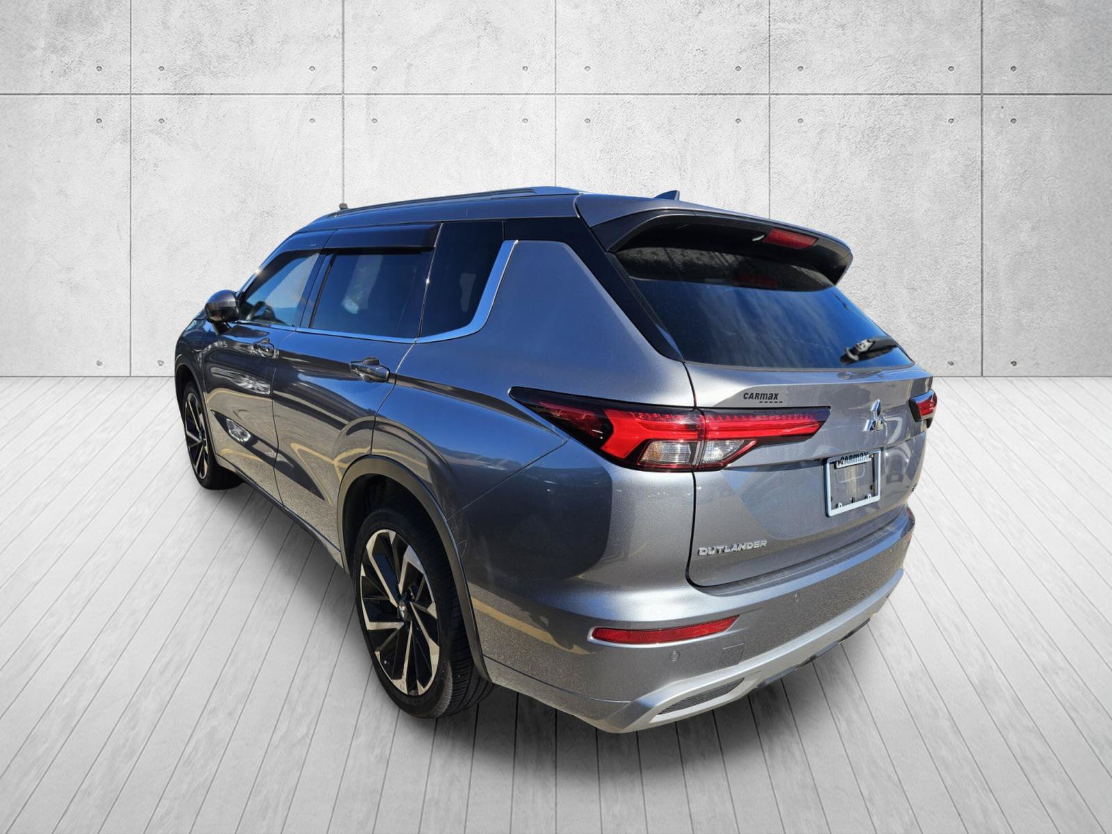 Used 2023 Mitsubishi Outlander SEL AWD/4WD image 9