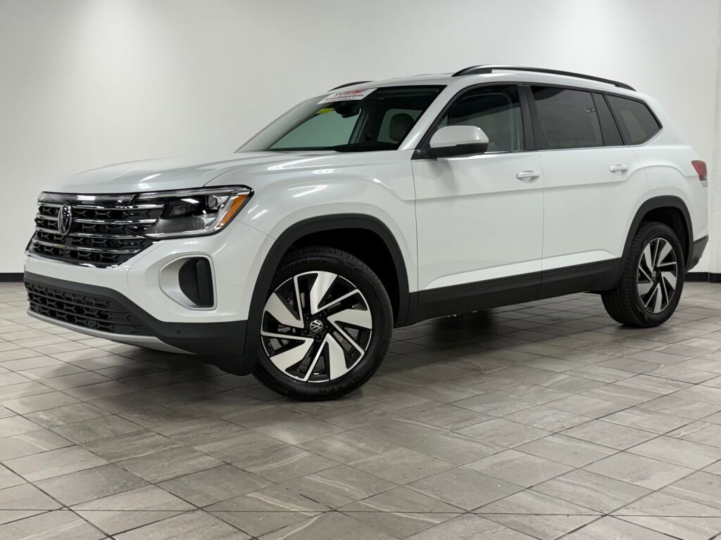 New 2026 Volkswagen Atlas SE image 3