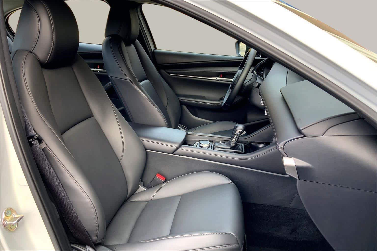 Certified 2025 MAZDA MAZDA3 s FWD image 8