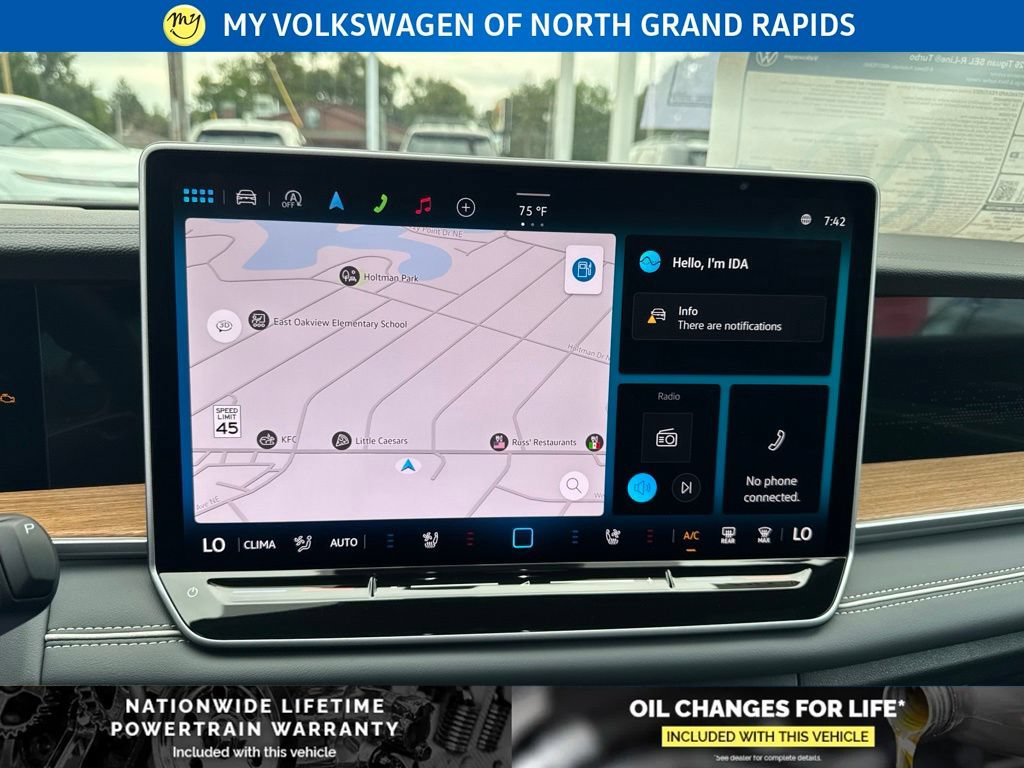 New 2026 Volkswagen Tiguan SEL R-Line AWD/4WD image 11