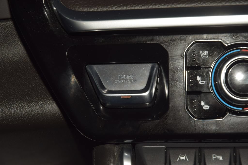 Used 2022 GMC Sierra 1500 Denali w/ Technology Package AWD/4WD image 35