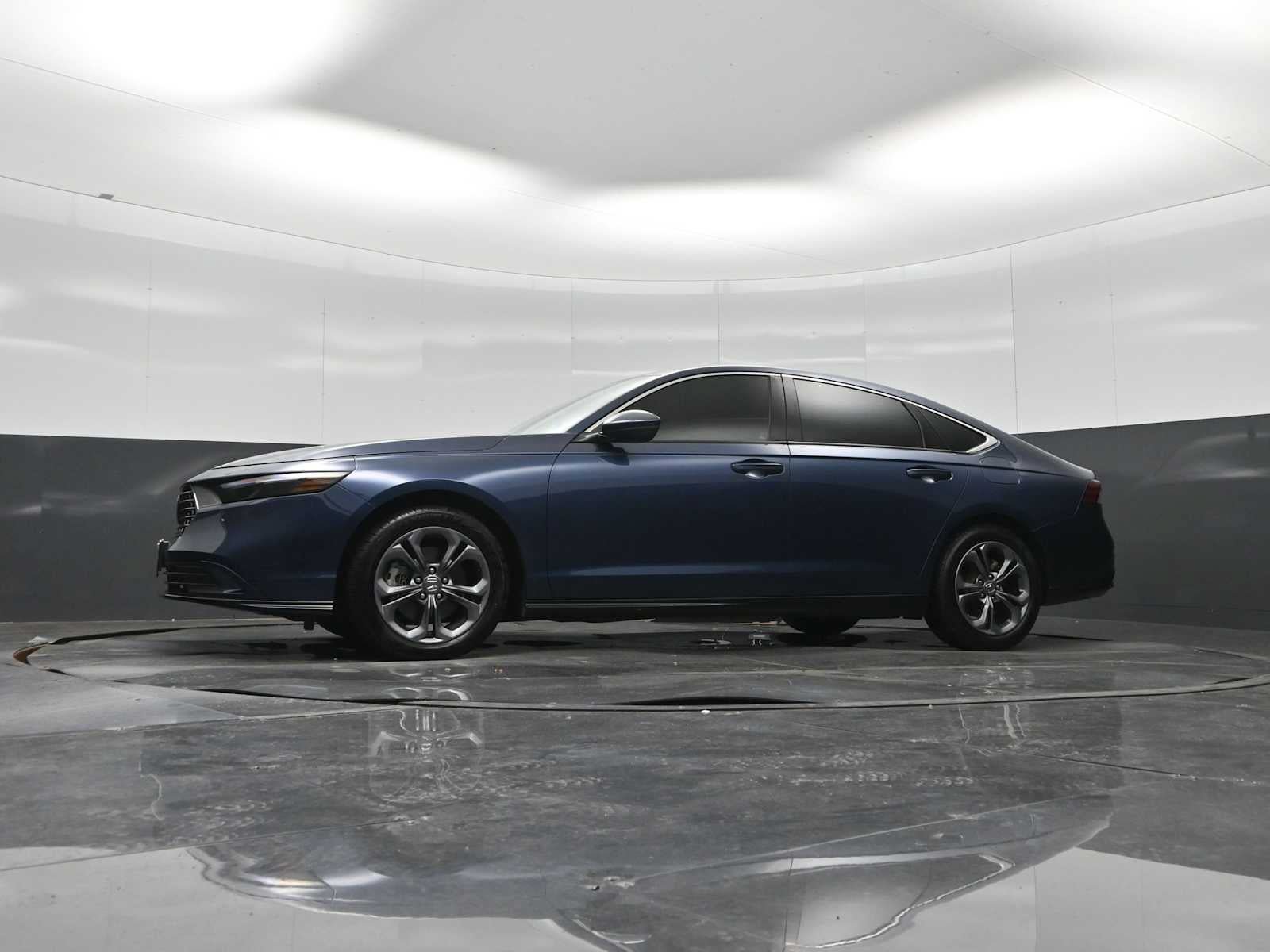 Used 2023 Honda Accord EX-L image 21