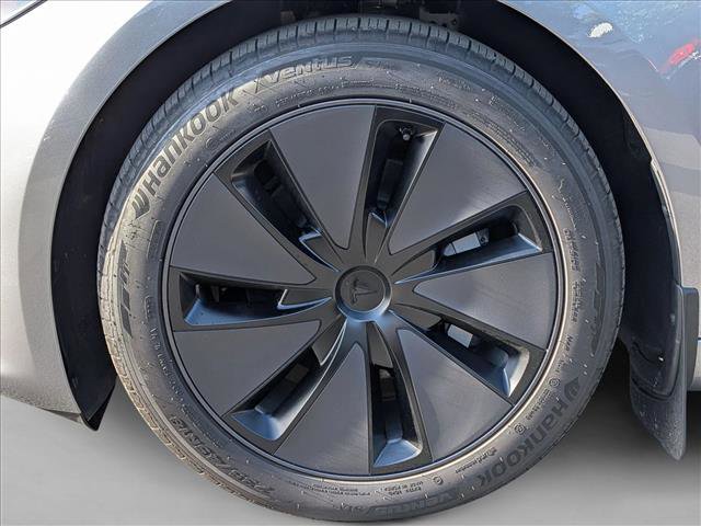 Used 2025 Tesla Model 3 Long Range AWD/4WD image 24