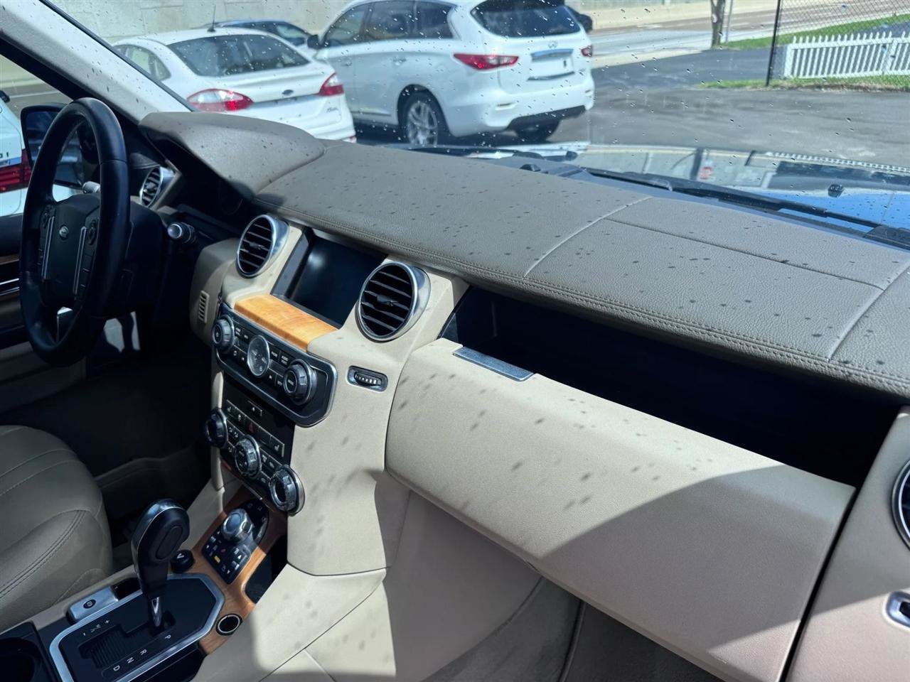 Used 2012 Land Rover LR4 AWD/4WD image 49