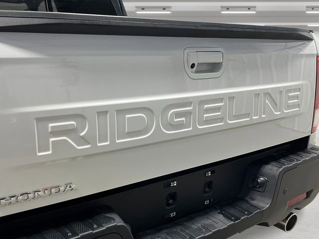 New 2026 Honda Ridgeline Black Edition image 7