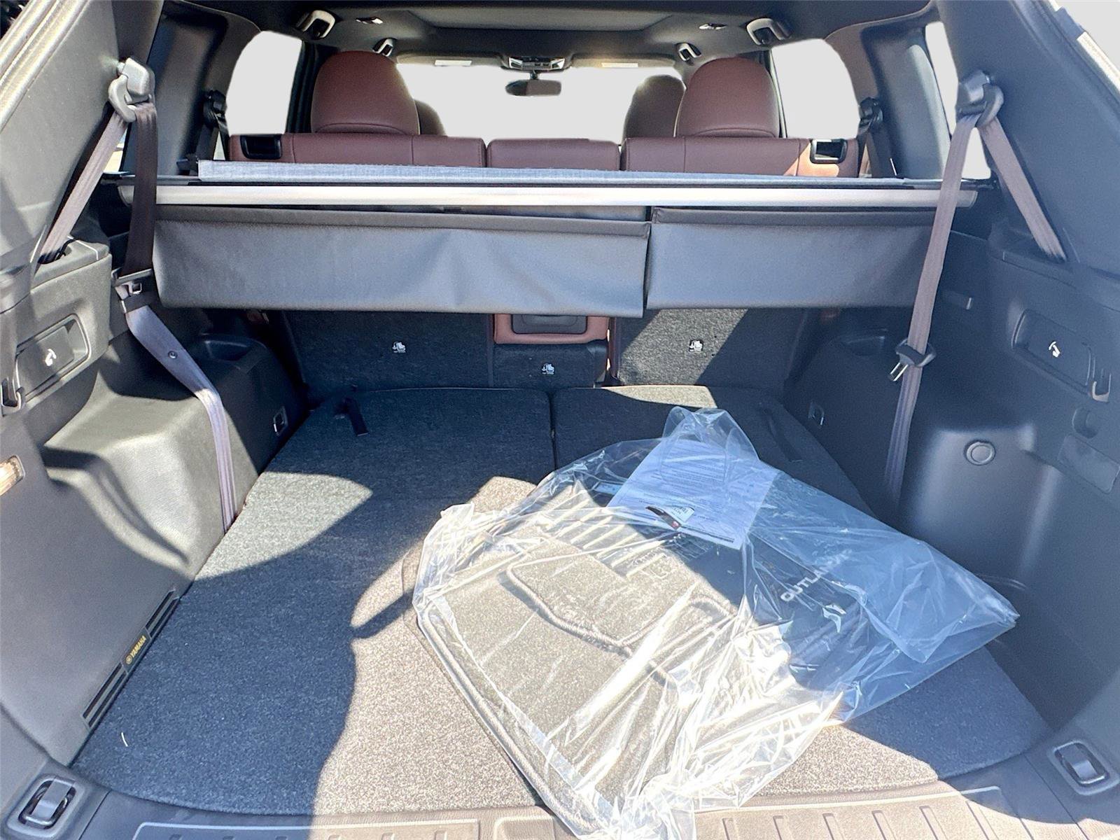 New 2025 Mitsubishi Outlander SEL image 27
