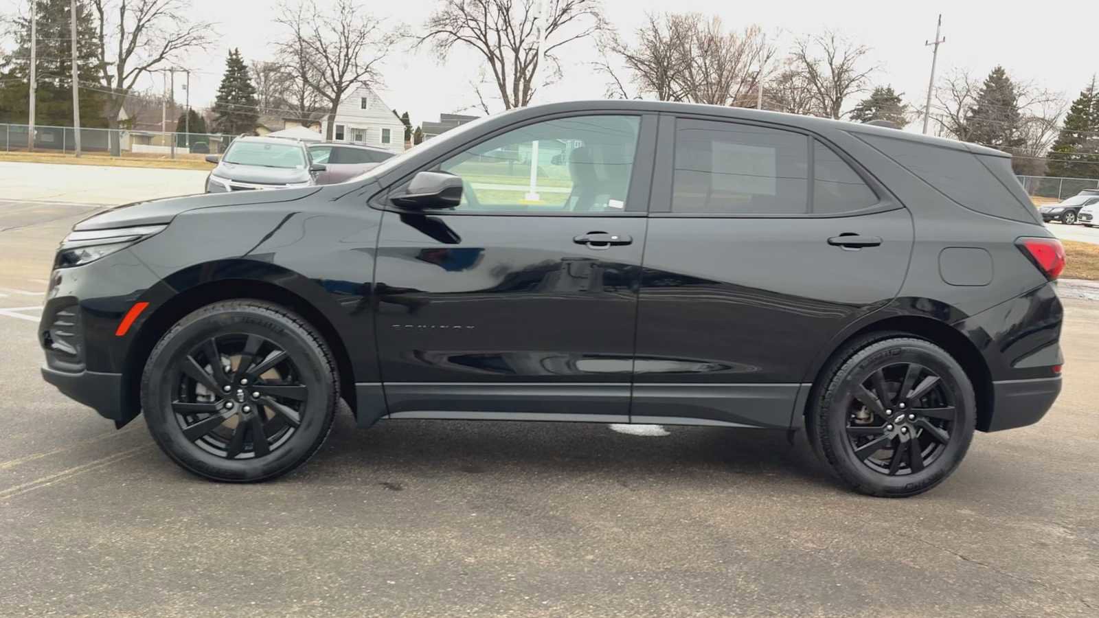 Used 2024 Chevrolet Equinox LS w/ LS Convenience Package image 6