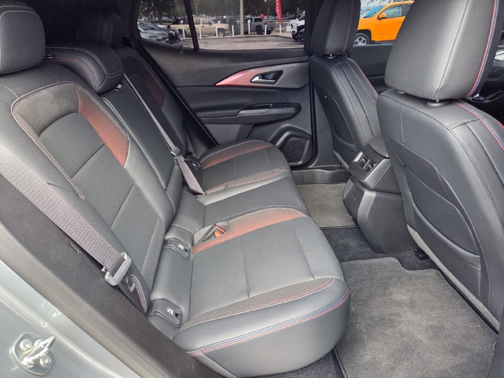 Certified 2024 Chevrolet Equinox EV RS FWD image 14