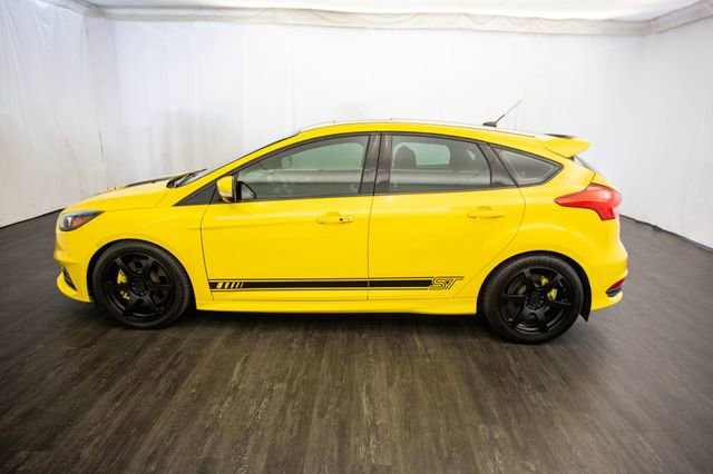 Used 2017 Ford Focus ST w/ Equipment Group 402A image 7
