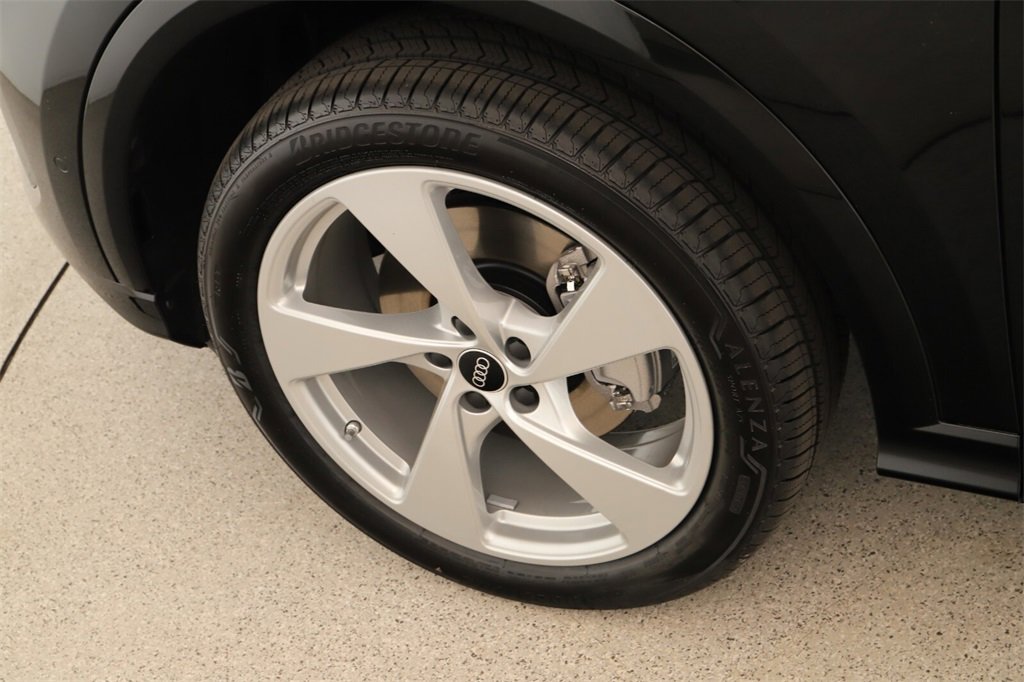 New 2025 Audi Q5 Premium Plus image 30
