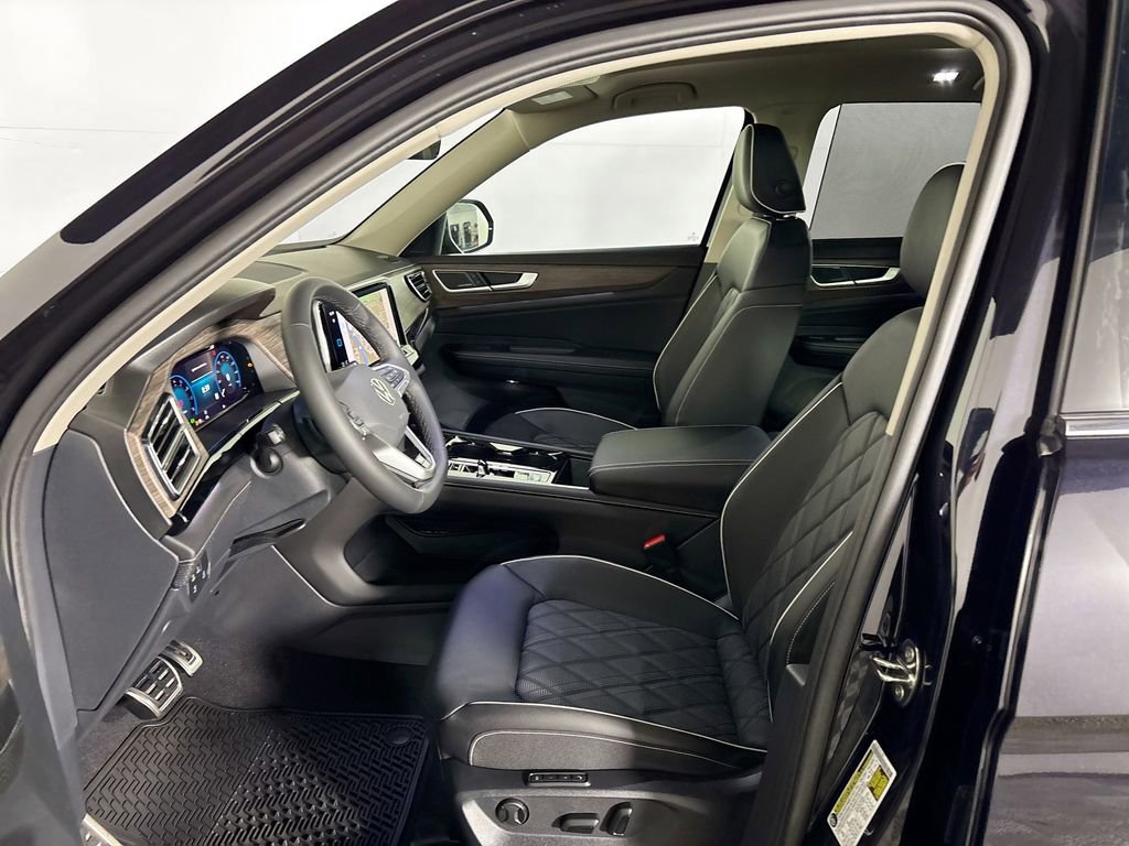 New 2026 Volkswagen Atlas SEL Premium R-Line AWD/4WD image 11