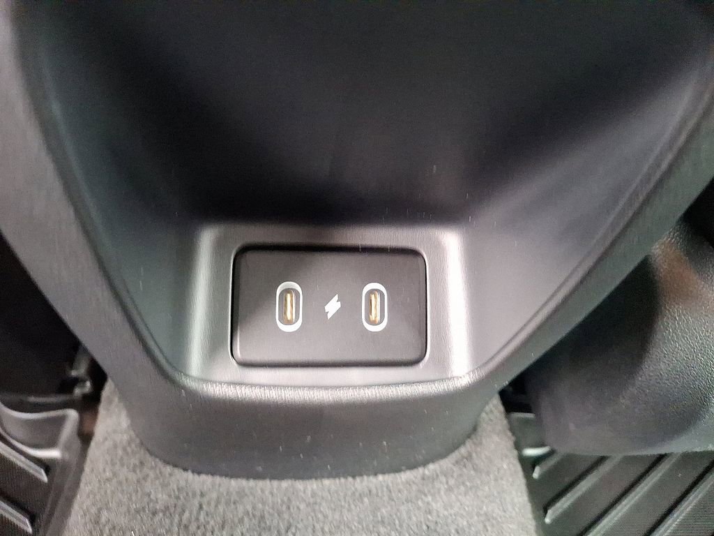 Used 2024 Hyundai Elantra SEL image 10