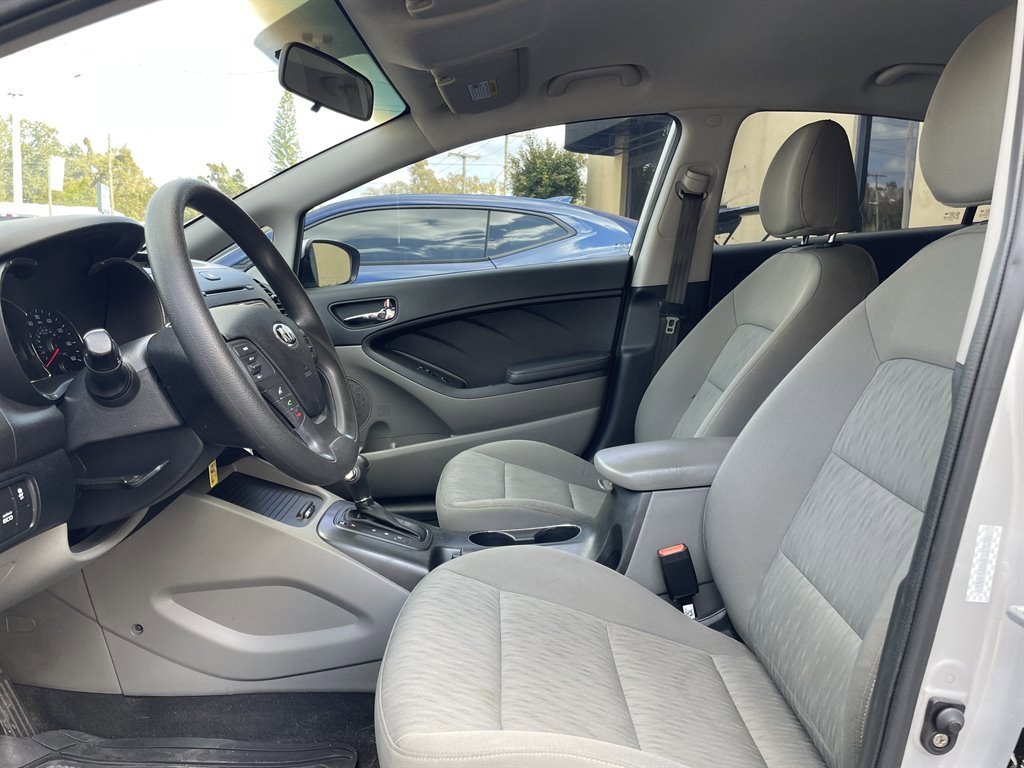 Used 2015 Kia Forte LX image 14