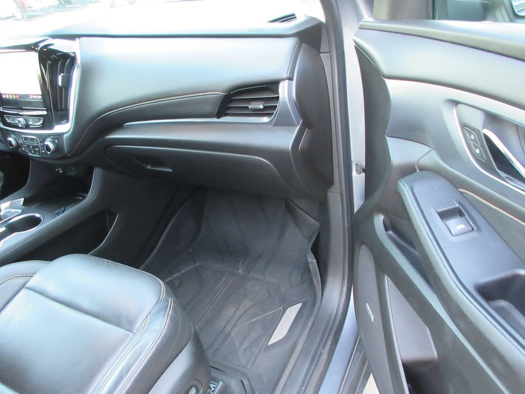 Certified 2021 Chevrolet Traverse Premier w/ LPO, Floor Liner Package AWD/4WD image 21