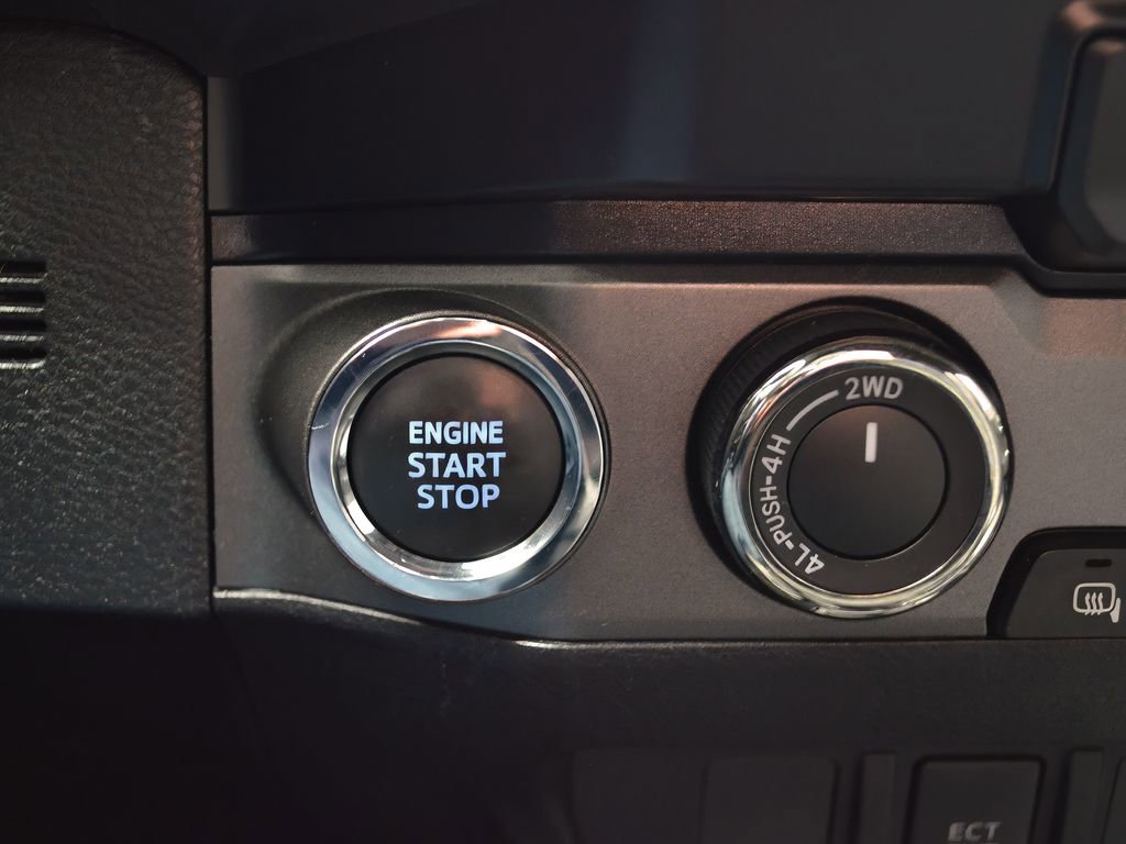 Used 2023 Toyota Tacoma TRD Sport image 12