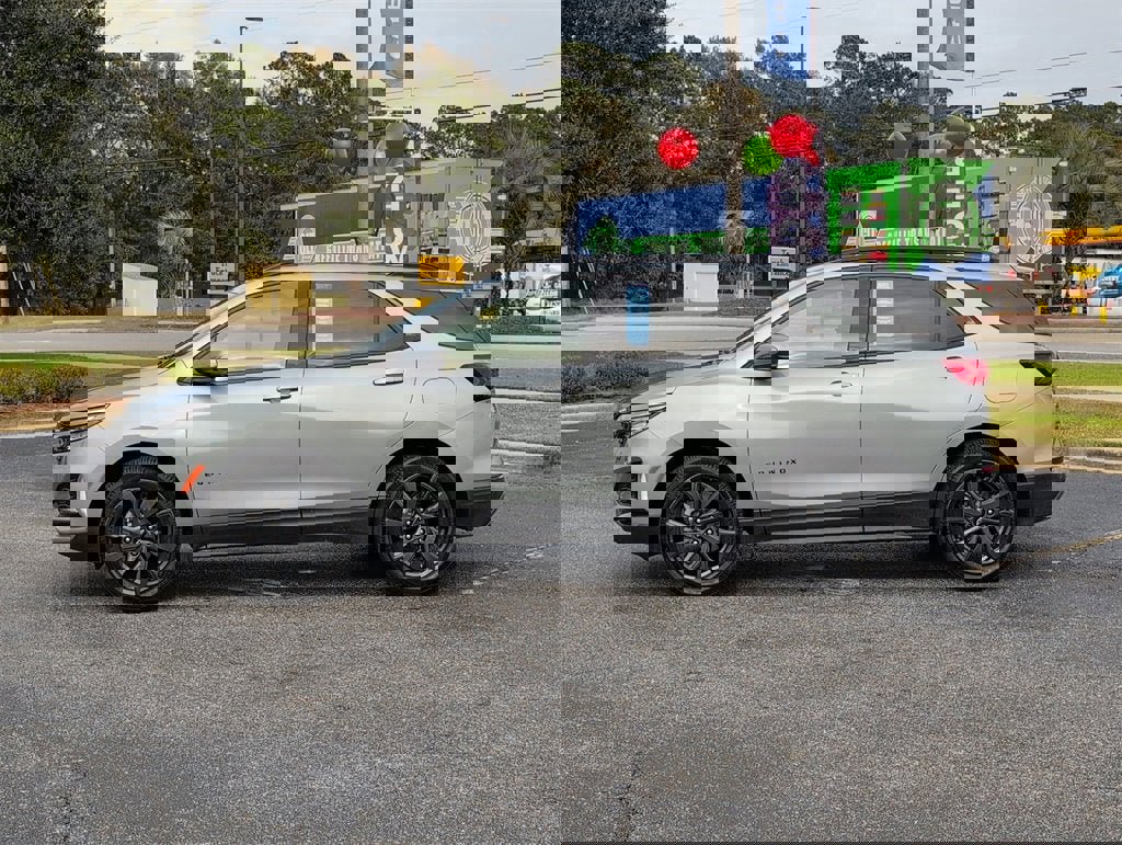 Certified 2023 Chevrolet Equinox RS w/ RS Leather Package image 8