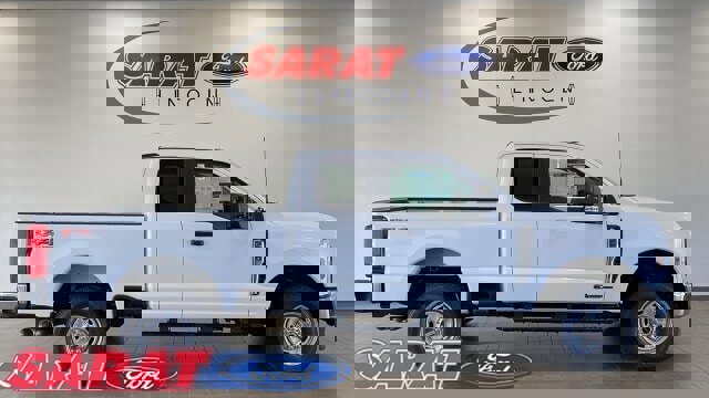 New 2026 Ford F250 XL w/ FX4 Off-Road Package