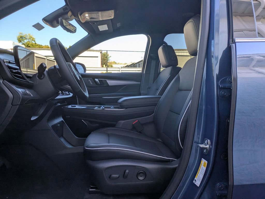 New 2026 Buick Enclave Preferred w/ Power Package image 14