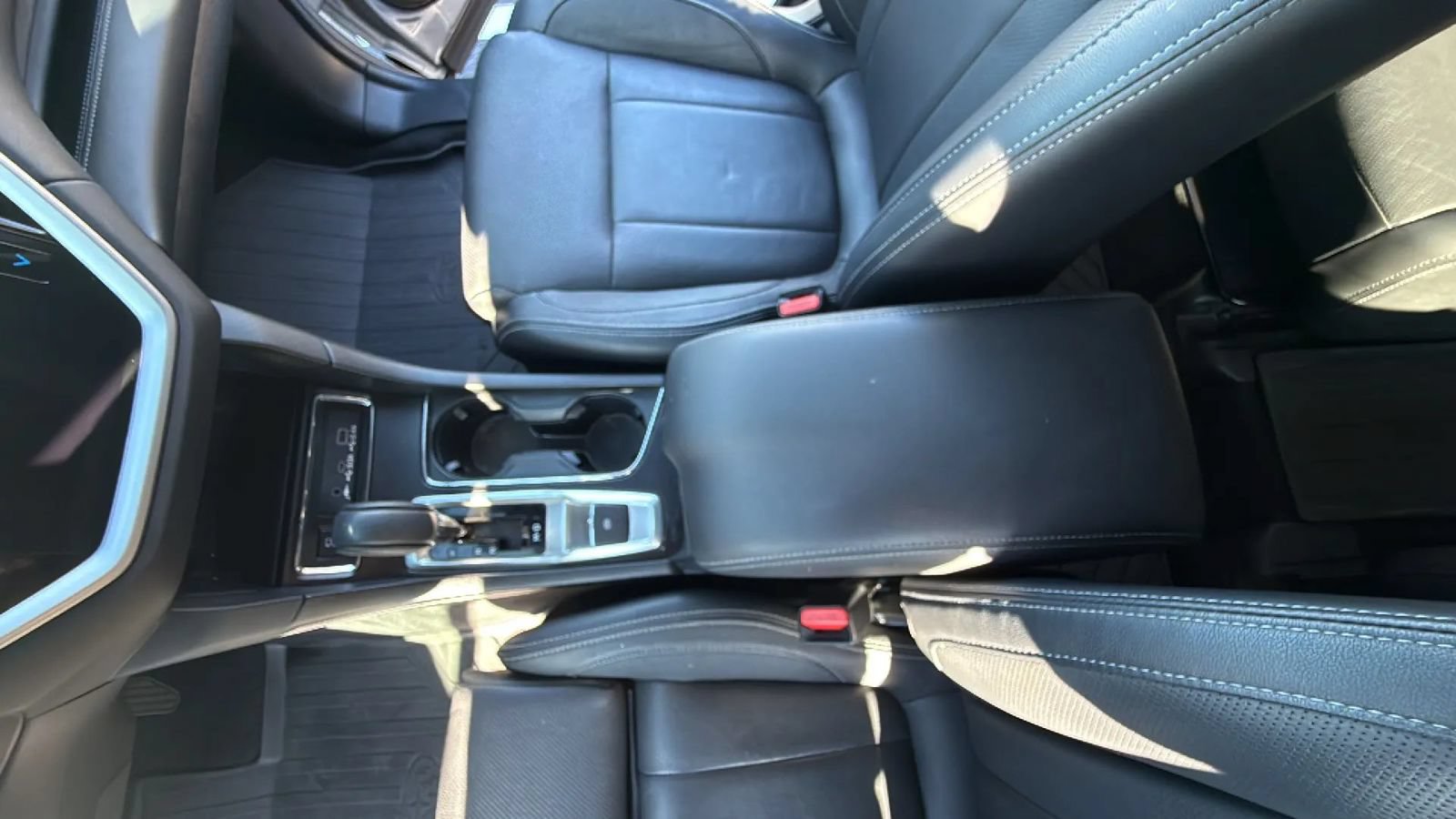 Used 2023 Subaru Ascent Limited w/ Technology Package AWD/4WD image 14