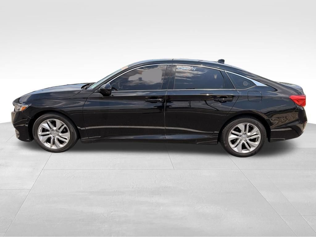 Used 2018 Honda Accord LX image 4