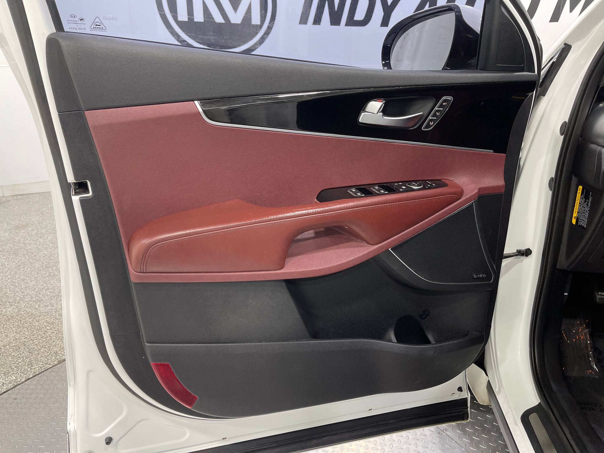 Used 2016 Kia Sorento SX FWD image 15