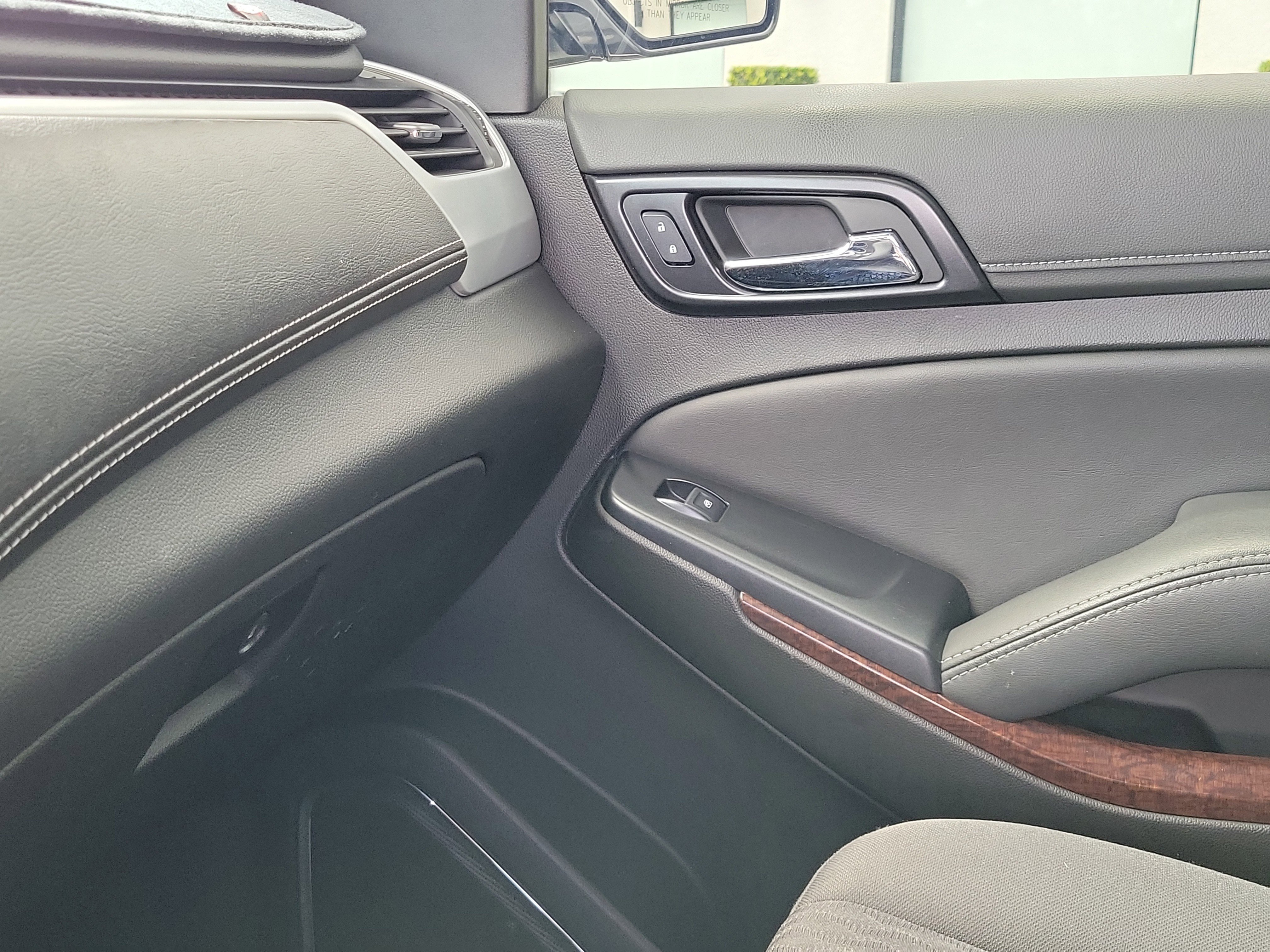 Used 2019 GMC Yukon SLE w/ Convenience Package RWD image 29