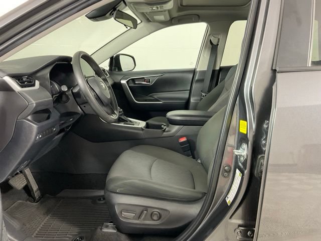 Used 2023 Toyota RAV4 XLE w/ Convenience Package FWD image 18