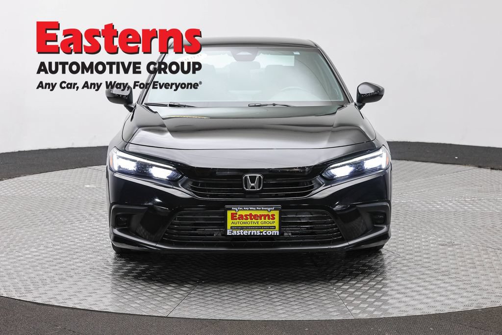 Used 2024 Honda Civic Sport image 2