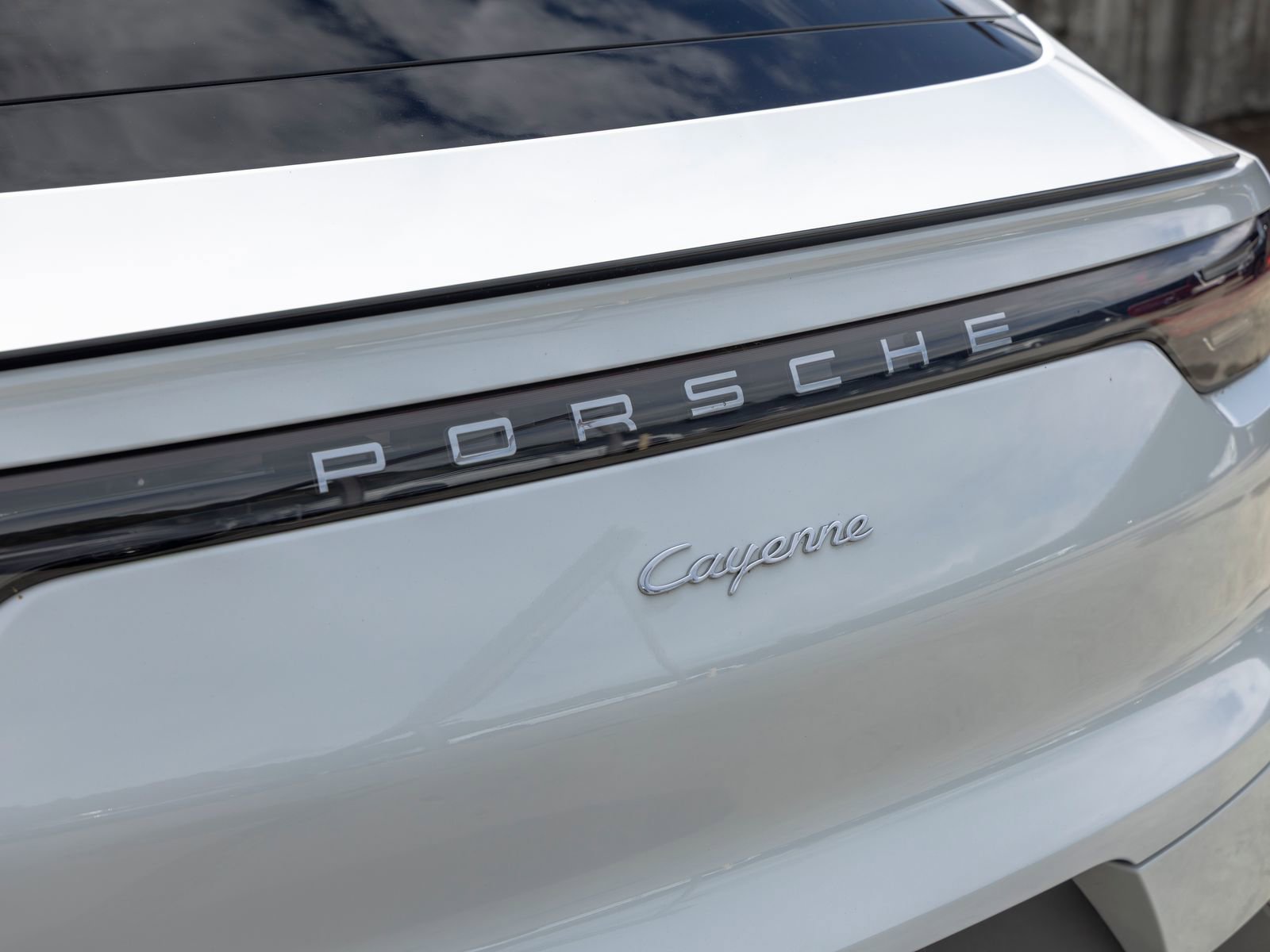 Certified 2021 Porsche Cayenne Coupe image 19