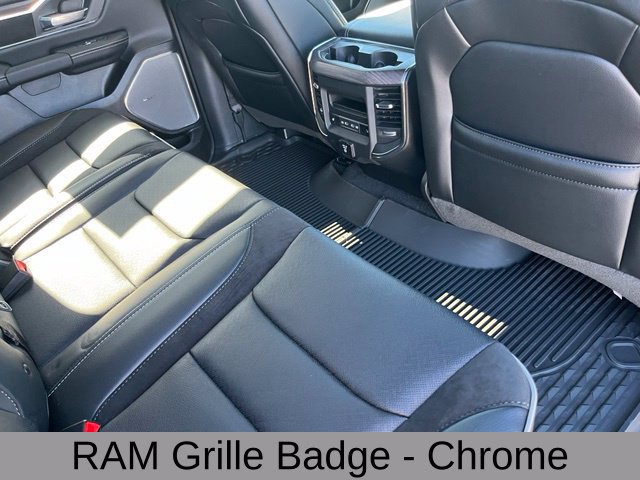 New 2026 RAM 1500 Laramie AWD/4WD image 25