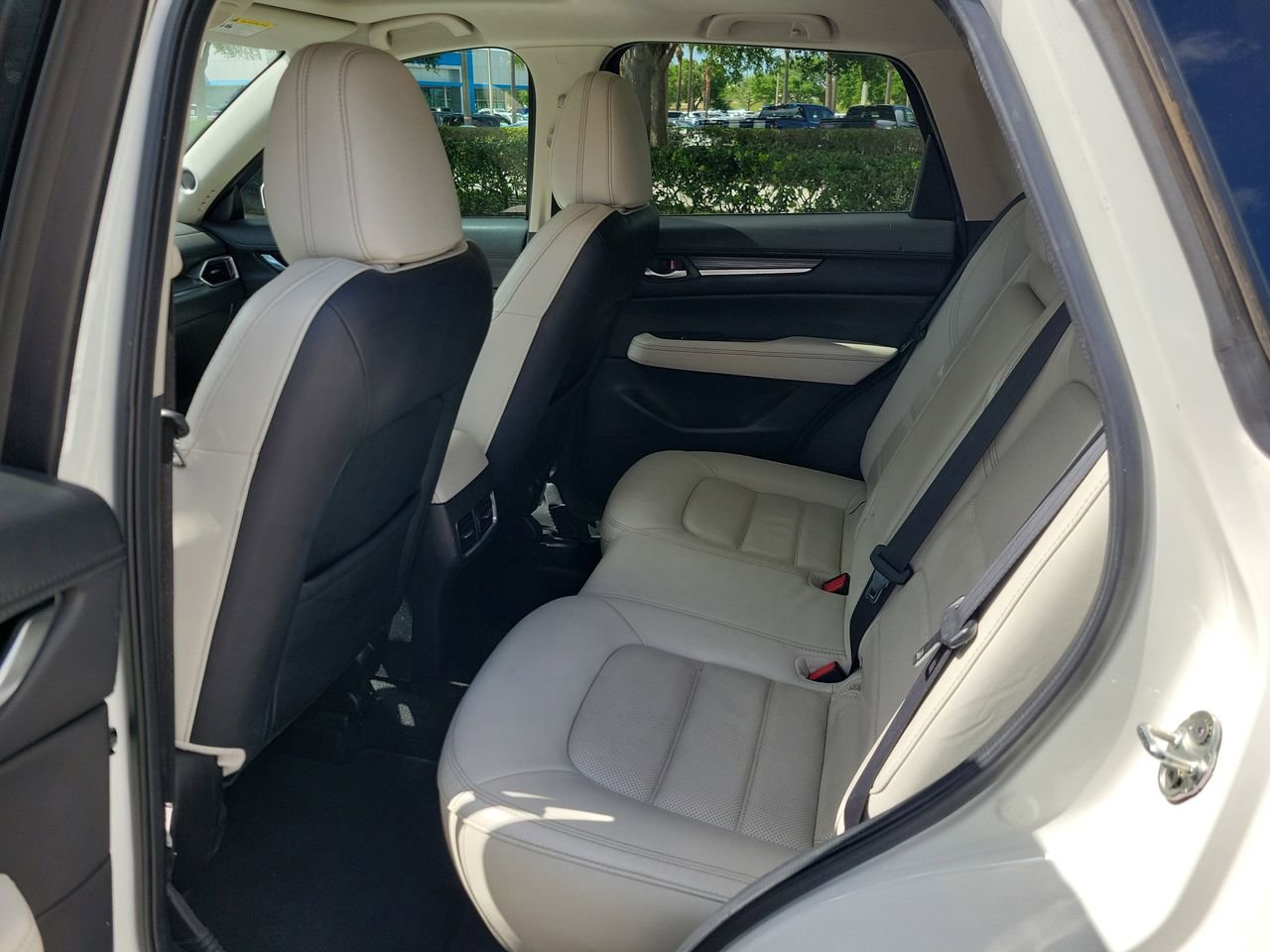 Used 2021 MAZDA CX-5 Grand Touring w/ GT Premium Package image 11