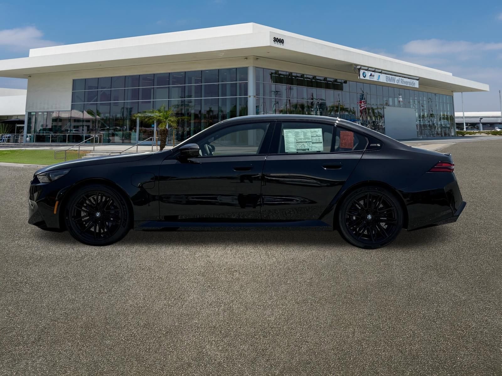 New 2027 BMW M5 w/ Carbon Package AWD/4WD image 6