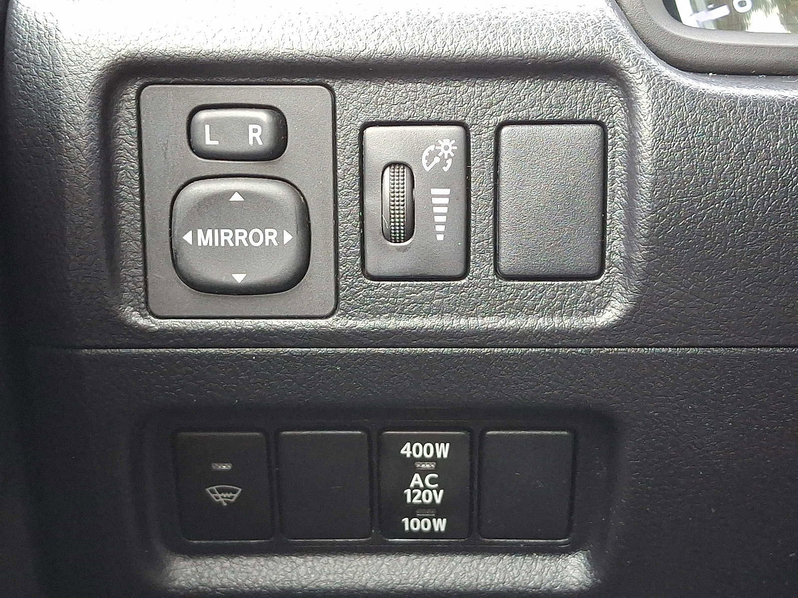 Used 2014 Toyota 4Runner SR5 Premium image 25