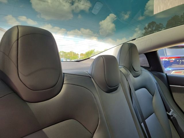 Used 2025 Tesla Model 3 Long Range RWD image 29