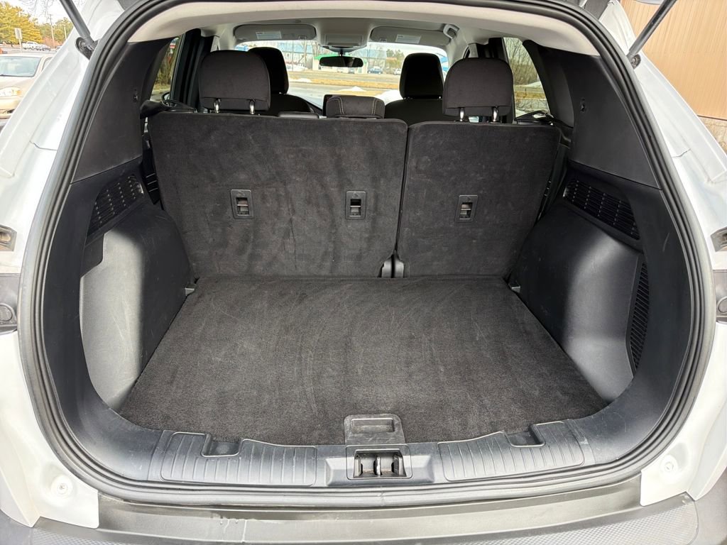 Used 2025 Ford Escape Active AWD/4WD image 14